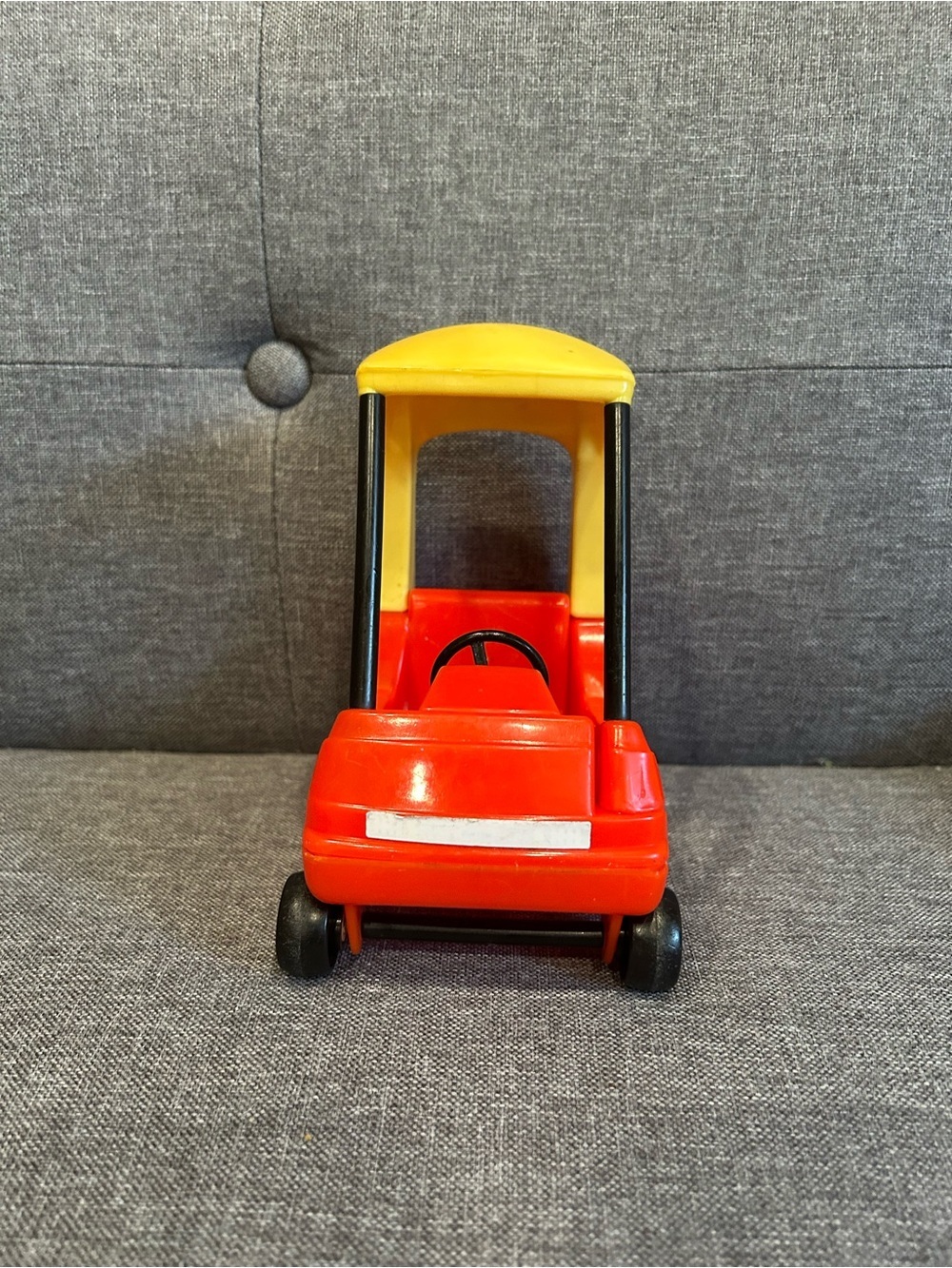 Vintage Little Tikes Cozy Coupe 6” Dollhouse Size Kids Mini Car Toy - Picture 2 of 9